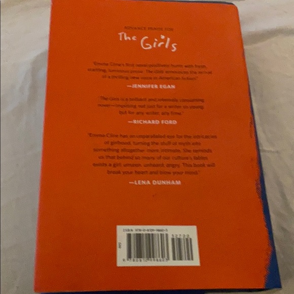 The girls a novel from Emma Eline - Picture 6 of 6
